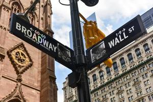 Broadway und Wall Street, Manhattan foto