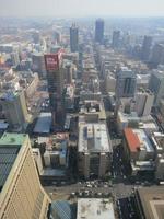 johannesburg, südafrika - 31. mai 2012 blick auf das carlton centre, 50. stock, top of africa in johannesburg, südafrika, das höchste gebäude im südlichen afrika. foto