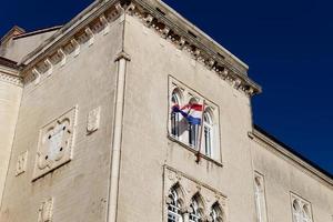 Blick auf die Stadt Trogir in Kroatien. Urlaub und Reiseziele. Unesco-Weltkulturerbe. Urlaub an der Adria. erstaunliches historisches Ziel. Reisen und Urlaub. foto