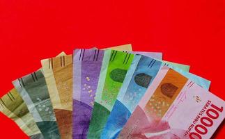 Draufsicht der indonesischen Rupiah. Sammlung von Banknoten indonesischer Rupiah. foto