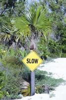 Half Moon Cay Island das einzige Verkehrszeichen foto