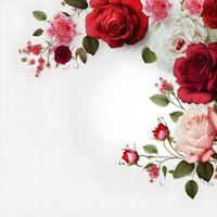 Ein atemberaubendes Bild mit einer roten und rosa Rosenblüte mit einer Leerstelle in der Mitte, perfekt zum Hinzufügen von Text oder Überlagern von Grafiken. Dieses Foto ist ideal für die Verwendung in sozialen Medien und auf Websites