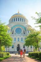 Marinekathedrale Sankt Nikolaus in Kronstadt bei Sankt Petersburg foto