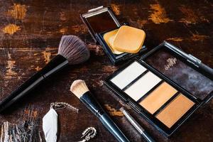 Lidschatten und Make-up Pinsel foto