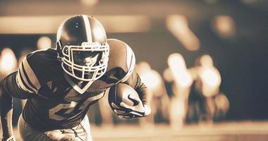 3D-Darstellung von American-Football-Spieler, Sportler auf abstraktem Hintergrund. foto