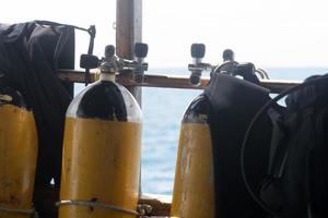 Tank auf Tauchboot im tropischen Paradies foto