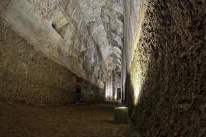 Domus Aurea Erkundung der antiken römischen Ruinen, die restauriert werden foto