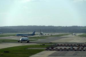 london, großbritannien - 24. märz 2019 - flughafen gatwick foto