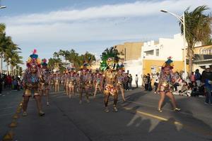 la paz, mexiko - 22. februar 2020 - traditioneller baja california karneval foto