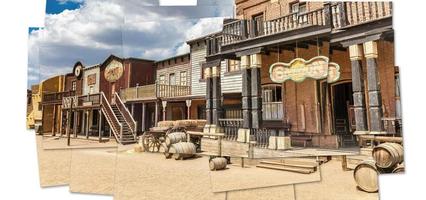 kreatives bild des wildwestdorfes mit alten gebäuden und salon. foto