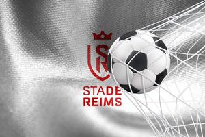 UEFA Champions League 2023, Stade de Reims-Flagge mit einem Fußball im Netz, UEFA-Hintergrundbild, 3D-Arbeit und 3D-Bild. Eriwan, Armenien - 27. Januar 2023 foto