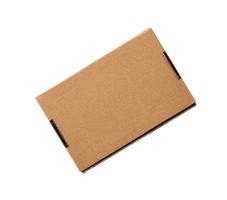 geschlossene rechteckige kleine braune Kiste zum Transport von Waren foto
