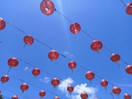 Malang, Indonesien, am 07. Januar 2023. Aufregung am chinesischen Silvester. deu ein Kiong-Tempel, ein Ort der Anbetung für drei Religionen, Konfuzianismus, Taoismus und Buddhismus. foto