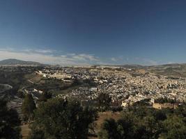 Luftbild Panorama der Medina von Fez el Bali in Marokko. fes el bali wurde zwischen 789 und 808 n. Chr. als hauptstadt der idrisidendynastie gegründet. foto