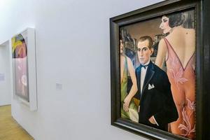 Nicht identifizierte Personen und Kunstwerke im Musée d Orsay in Paris, Frankreich, ca. Oktober 2022 foto