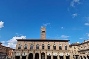bologna piazza maggiore platz blick foto