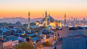 schöne aussicht auf die hagia sophia in istanbul, türkei von oben foto