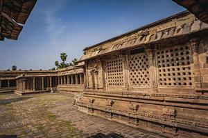 Shri Airavatesvara Tempel ist ein hinduistischer Tempel in Dharasuram, Kumbakonam, Tamil Nadu. Es wurde von Chola-Kaiser Rajaraja-2 erbaut. der Shiva gewidmete Tempel. es ist ein unesco-weltkulturerbe. foto