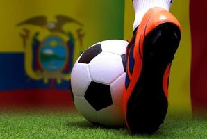 fußballpokalwettbewerb zwischen dem nationalen ecuador und dem nationalen senegal. foto