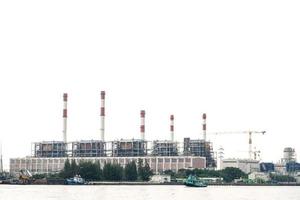 Kraftwerk am Fluss in Bangkok