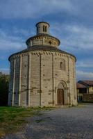 das kirchliche gebäude rotonda di san tome foto