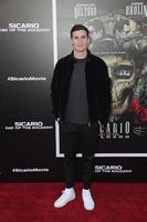 los angeles 26. juni - sam lerner im sicario - tag des soldaten premiere im village theater am 26. juni 2018 in westwood, ca foto