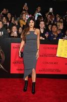 los angeles, nov 18 - kylie jenner bei der the hunger games - fangfeuer premiere im nokia theater am 18. november 2013 in los angeles, ca foto