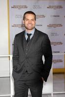 m los angeles, 17. nov - wes chatham bei der the hunger games - mockingjay teil 1 premiere im nokia theater am 17. november 2014 in los angeles, ca foto