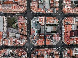 Barcelona Straße Antenne Aussicht mit schön Muster im Spanien. foto