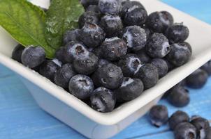 Blaubeere Antioxidans organisch Superfood im ein Schüssel foto