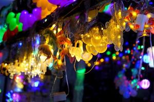 bunt LED Licht im Kolkata esra Straße zum Diwali Dekoration foto