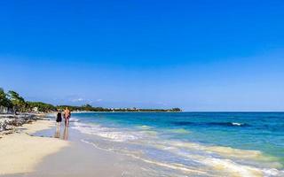 playa del carmen Quintana roo Mexiko 2021 tropisch Karibik Strand klar Türkis Wasser playa del carmen Mexiko. foto