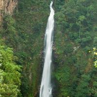 Wasserfall in Thailand foto