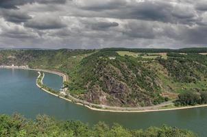 sehen zu berühmt Loreley Felsen beim Rhein Fluss, Deutschland foto