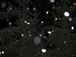 Nachts schneit es in den Dolomiten foto