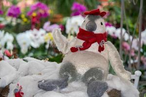 Pinguin Weihnachten Dekorationen beim Straße Markt foto