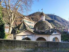 acquasanta kathedrale weihwasserkirche genua, italien foto