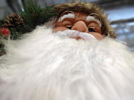 weihnachtsmann weihnachtsdekoration figur gesicht detail foto