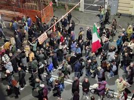 Genua, Italien - - Januar 15 2022 - - Nein Grün bestehen Nein vax Protest foto