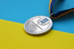 Kiew, Ukraine - 4. Mai 2022 Medaille für die Person, die den Berg Hoverla erobert hat foto