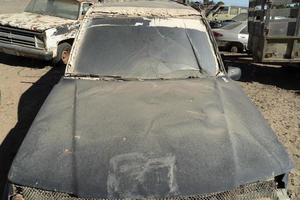altes verlassenes Auto auf dem Schrottplatz in Baja California Sur Mexiko foto