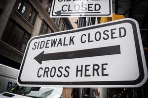 Bürgersteig geschlossenes Schild in New York City