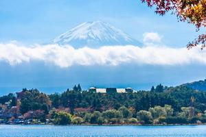 Landschaft um mt. Fuji in Japan im Herbst foto