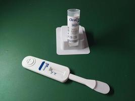 Kiew, Ukraine - - Dezember 16, 2023 oderschnell hiv Selbsttest AIDS foto