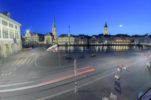 Zürich Kuppel Aussicht beim Nacht foto