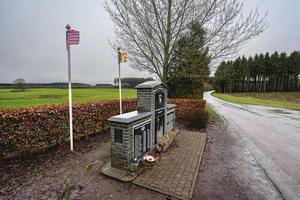 bois jacques. das Wald von das Schützenlöcher von einfach Unternehmen, 101 in der Luft Aufteilung. schließen zu das Stadt, Dorf Foy. Belgien Ardennen. 10 Januari 2023. foto