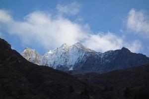 Wandern in den Schweizer Alpen foto