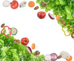 Hintergrund von gemischt Salat mit Tomaten, Pilze, Walnüsse, Mandeln foto