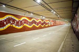 Neu-Delhi, Indien, 21. Juni 2022 - Uhr Narendra Modi widmen den Pragati-Tunnel und fünf Unterführungen des integrierten Transitkorridorprojekts Pragati Maidan der Nation, der Pragati-Tunnel wird für den Verkehr geöffnet foto