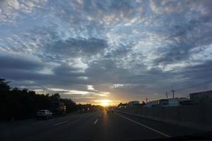 szenisch Aussicht von Cibubur Jakarta bandung Maut Straße foto